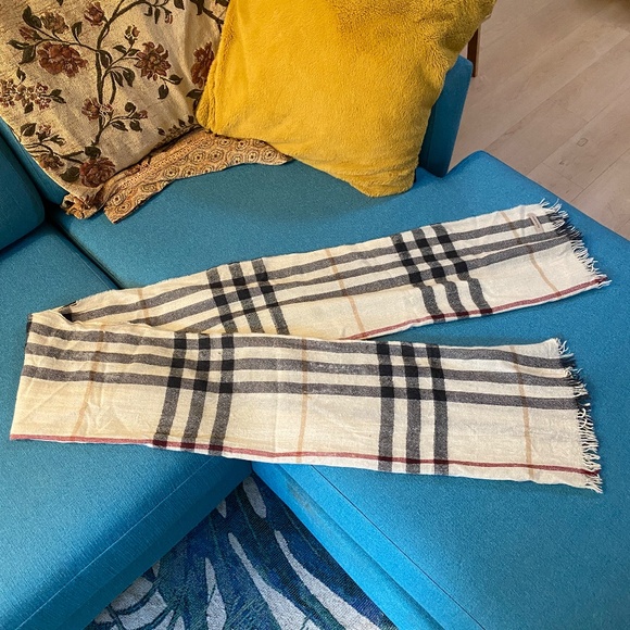 Burberry Check Wool Silk Scarf - Picture 1 of 3